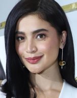 Anne Curtis