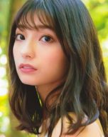 高野麻里佳