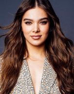 Hailee Steinfeld