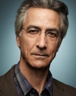 David Strathairn