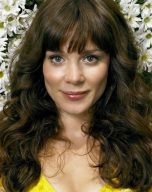 Anna Friel