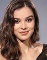 Hailee Steinfeld