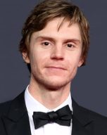 Evan Peters